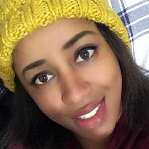 Meet your Posher, Saoudat